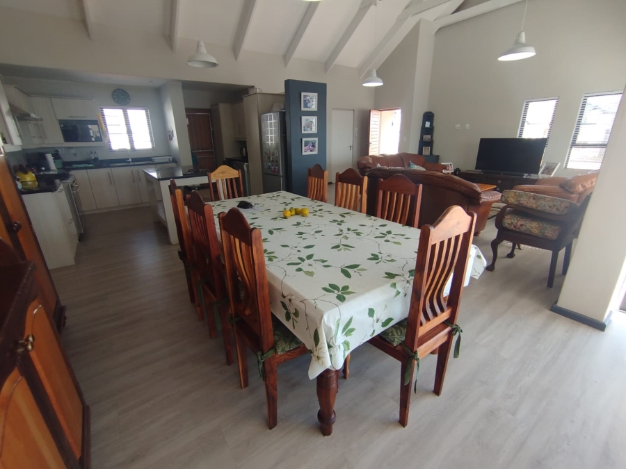 3 Bedroom Property for Sale in Bayview Western Cape